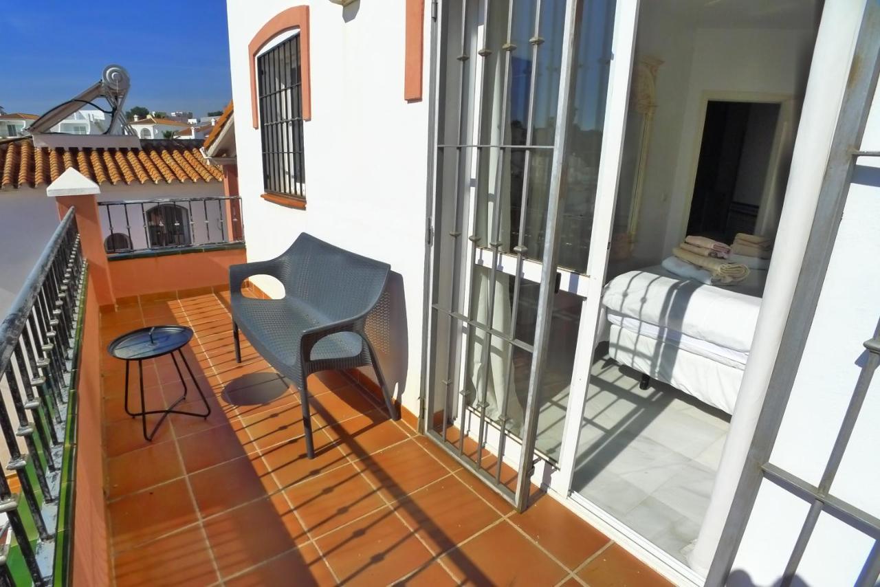 Casa Wahl Villa เนร์คา ภายนอก รูปภาพ